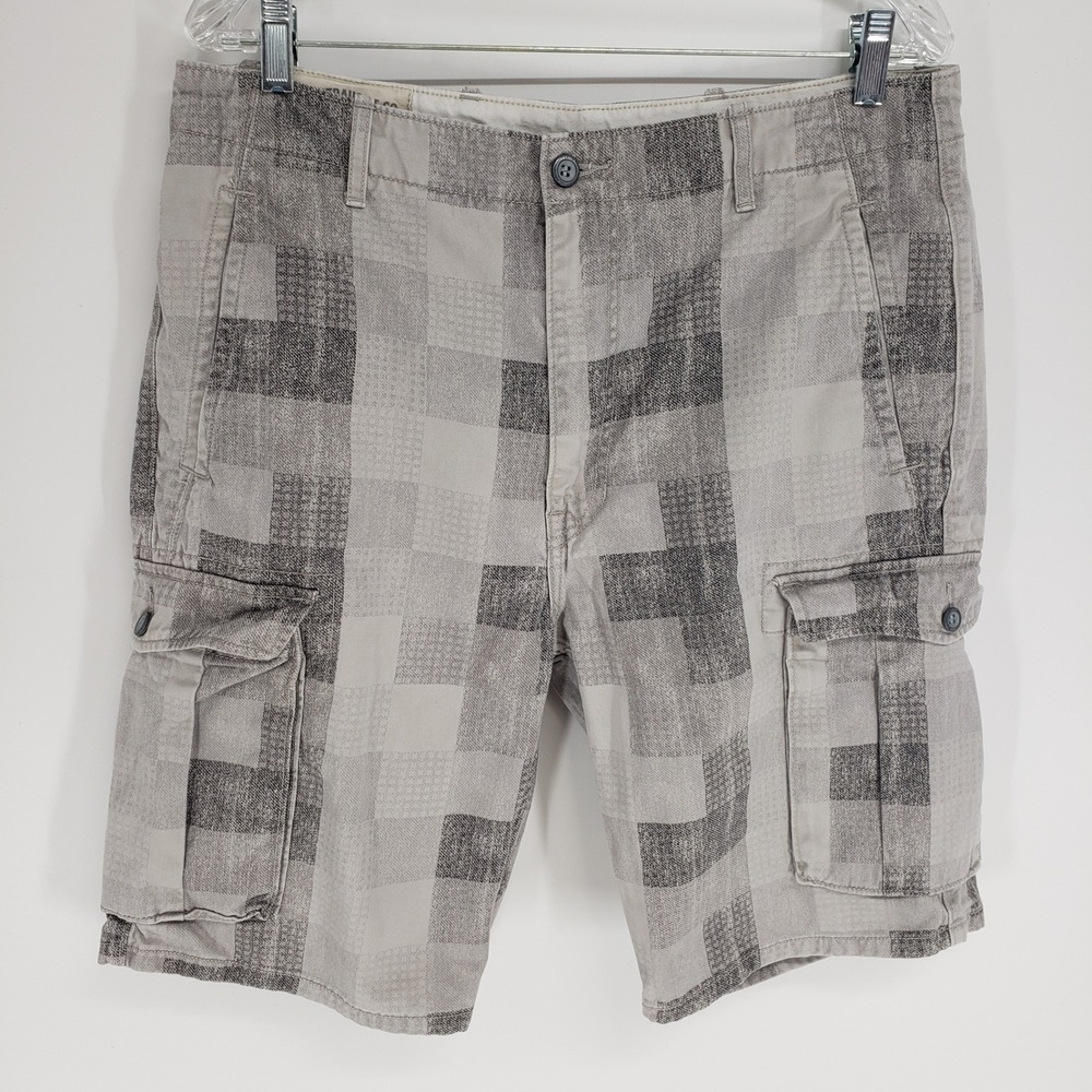 Levi's Tonal Plaid Cargo Shorts Men 34 Grey Tan Utility Pockets Cotton Casual